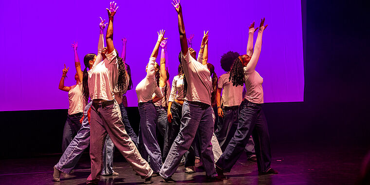 Danses d'avril 1