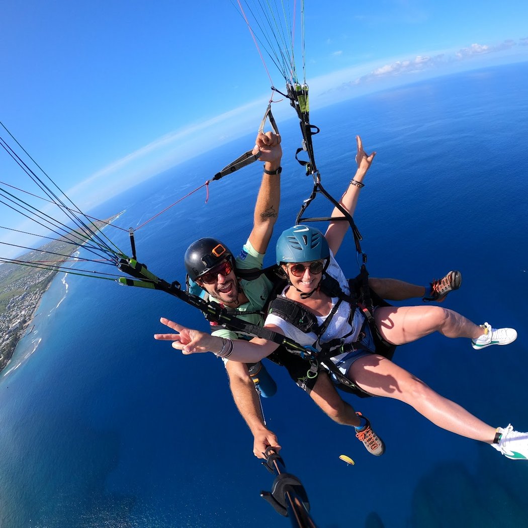 Bourbon paragliding meeting. Paragliding in Saint-Leu. 2