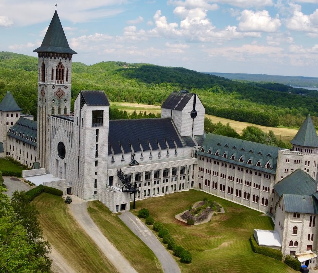 Abbaye de Saint-Benoît-du-Lac 2