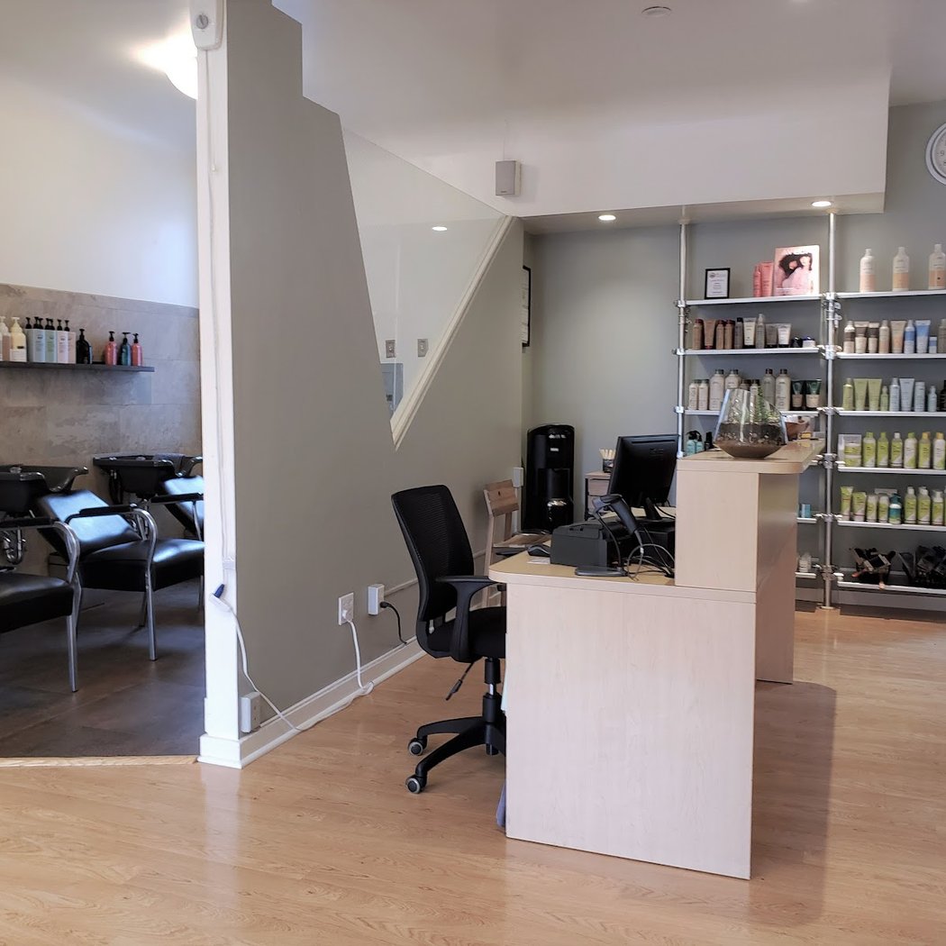 Vine Street Salon 3