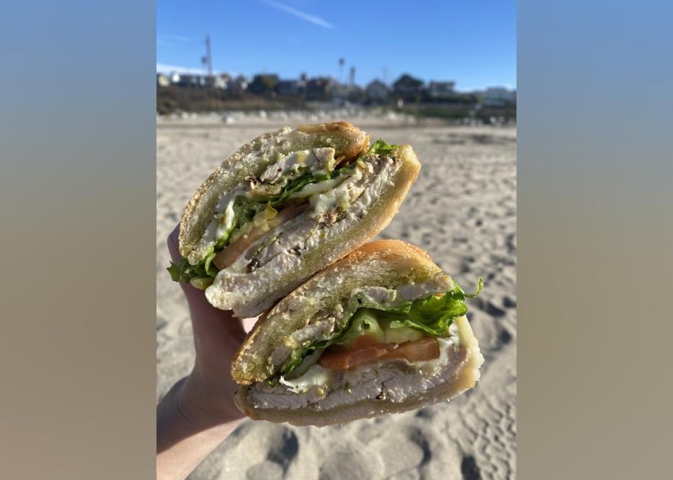 Deke's Market - In Mah' Belly Deli 1