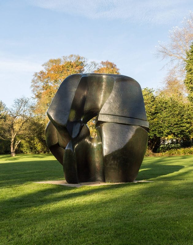 Henry Moore: Monumental Nature 3