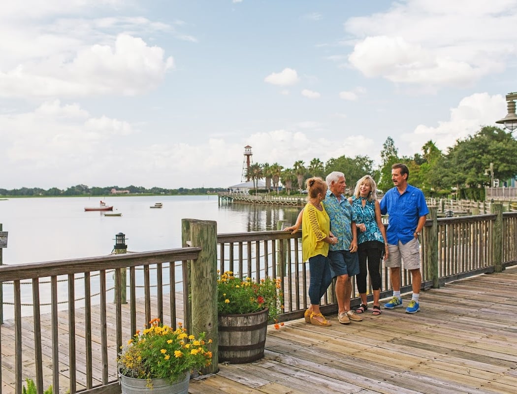Lake Sumter Landing 2