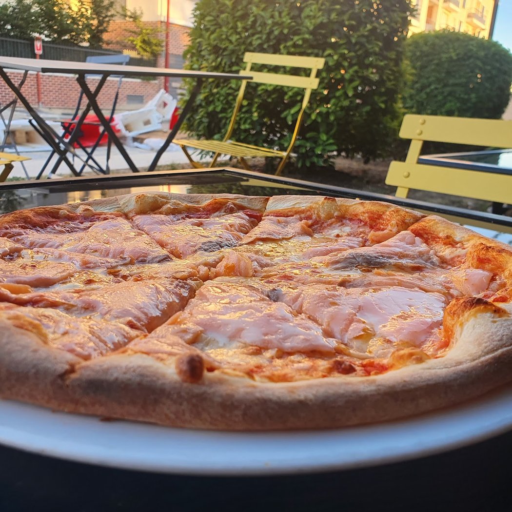 Pizza Service 3