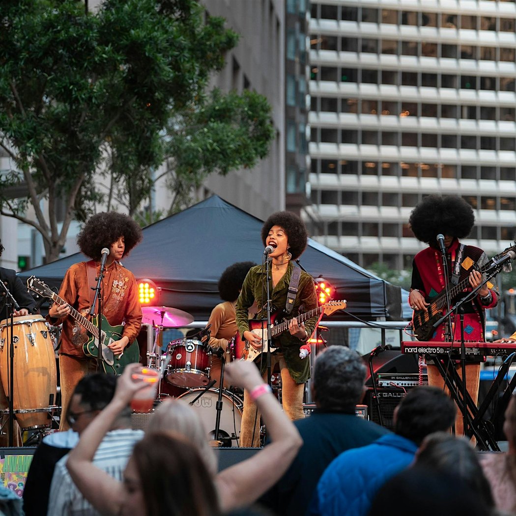 Fridays on Front Street 1