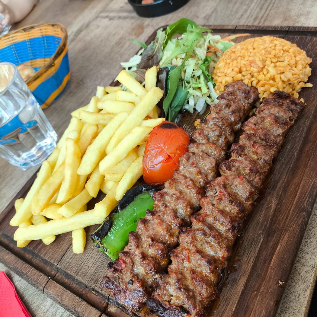 Restaurant Ayhan Usta 1