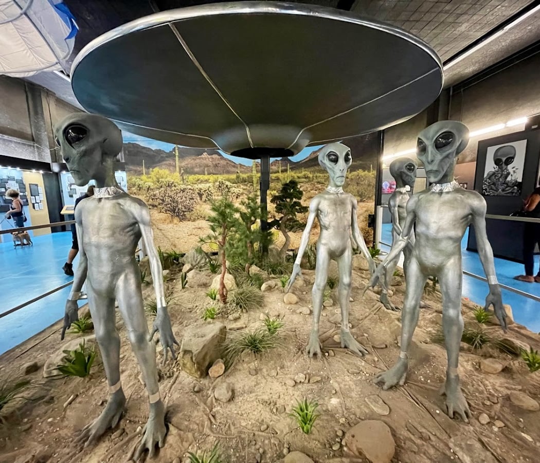 Roswell Galacticon 1