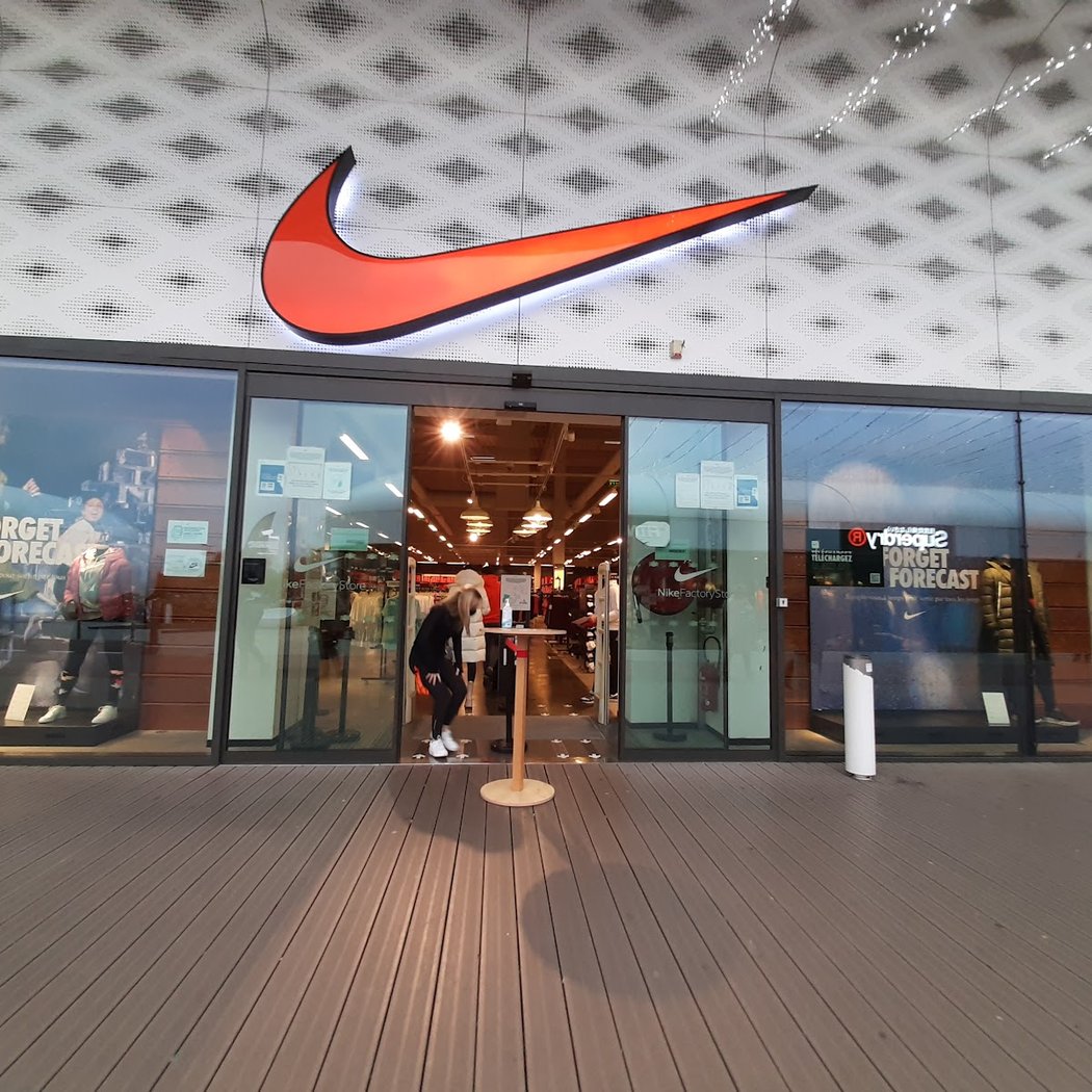Nike Factory Store Angers 3