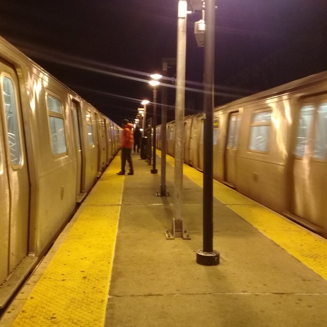 East 105 St 2