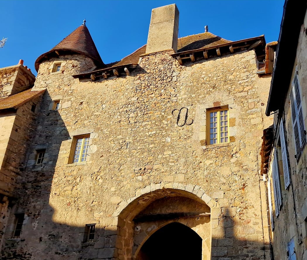 Prieuré de Saint-Benoît-du-Sault 2