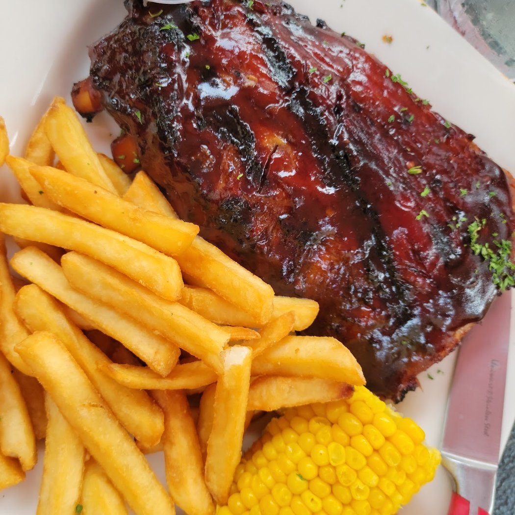 Gourmet Grill 1