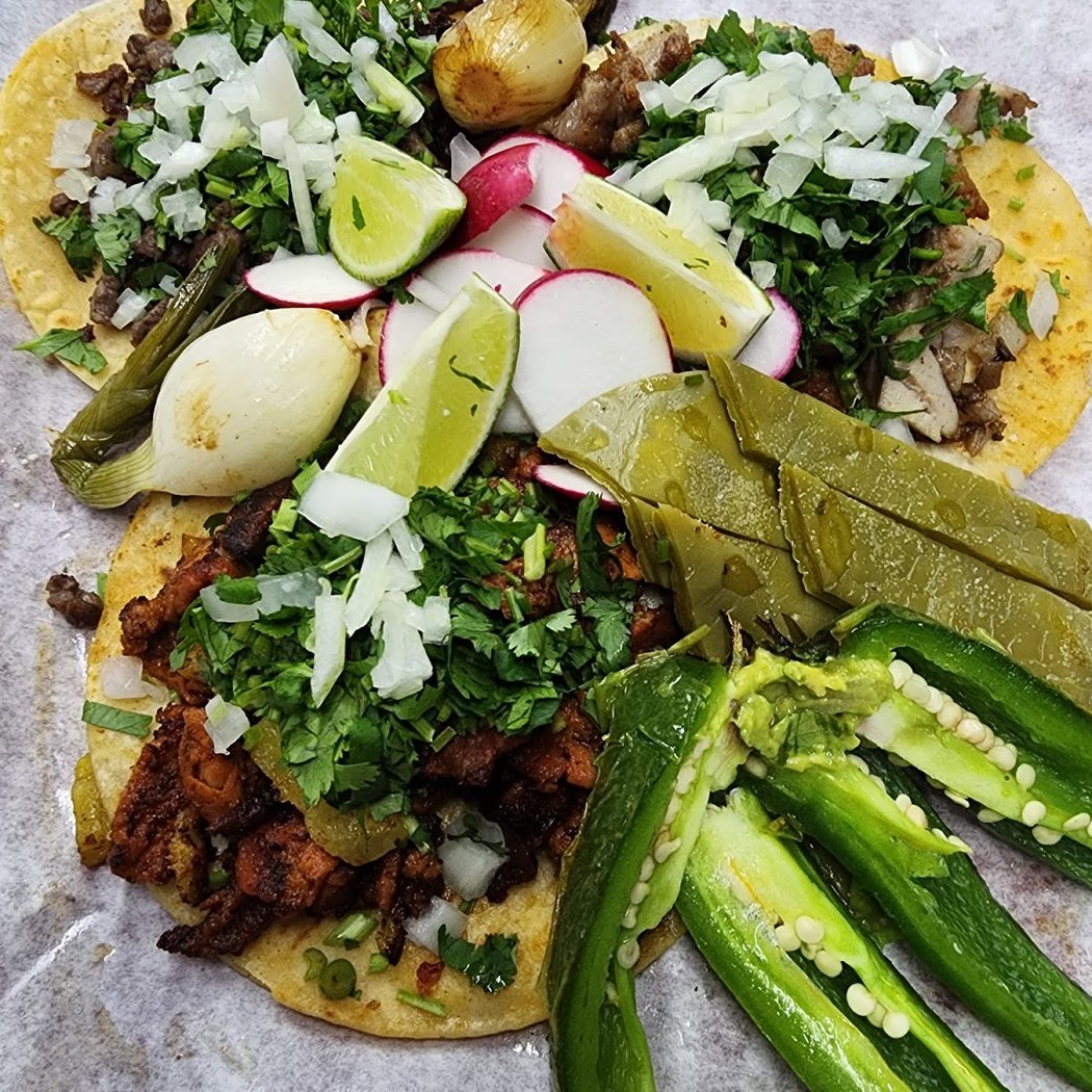 Tacosmoy Food Truck 1