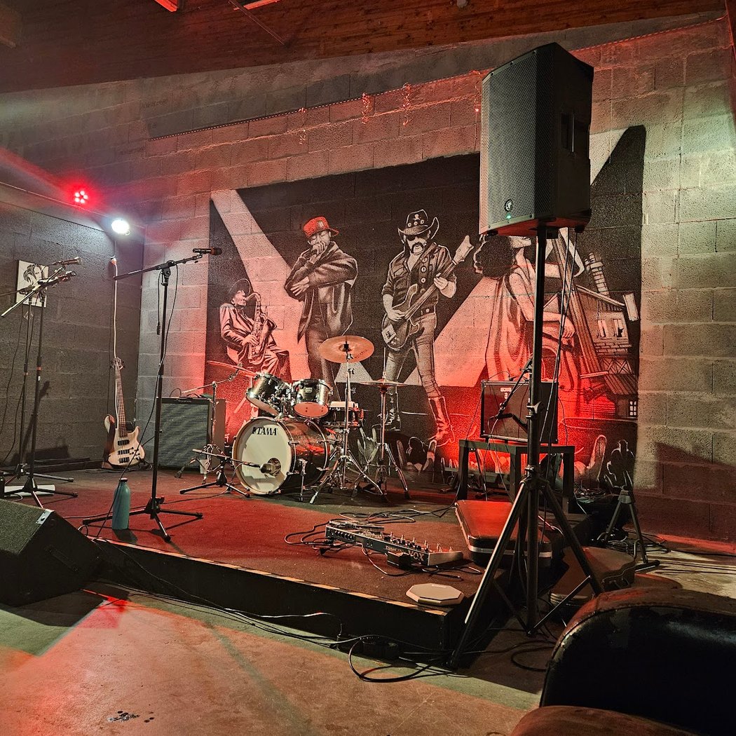 Open Mic 1