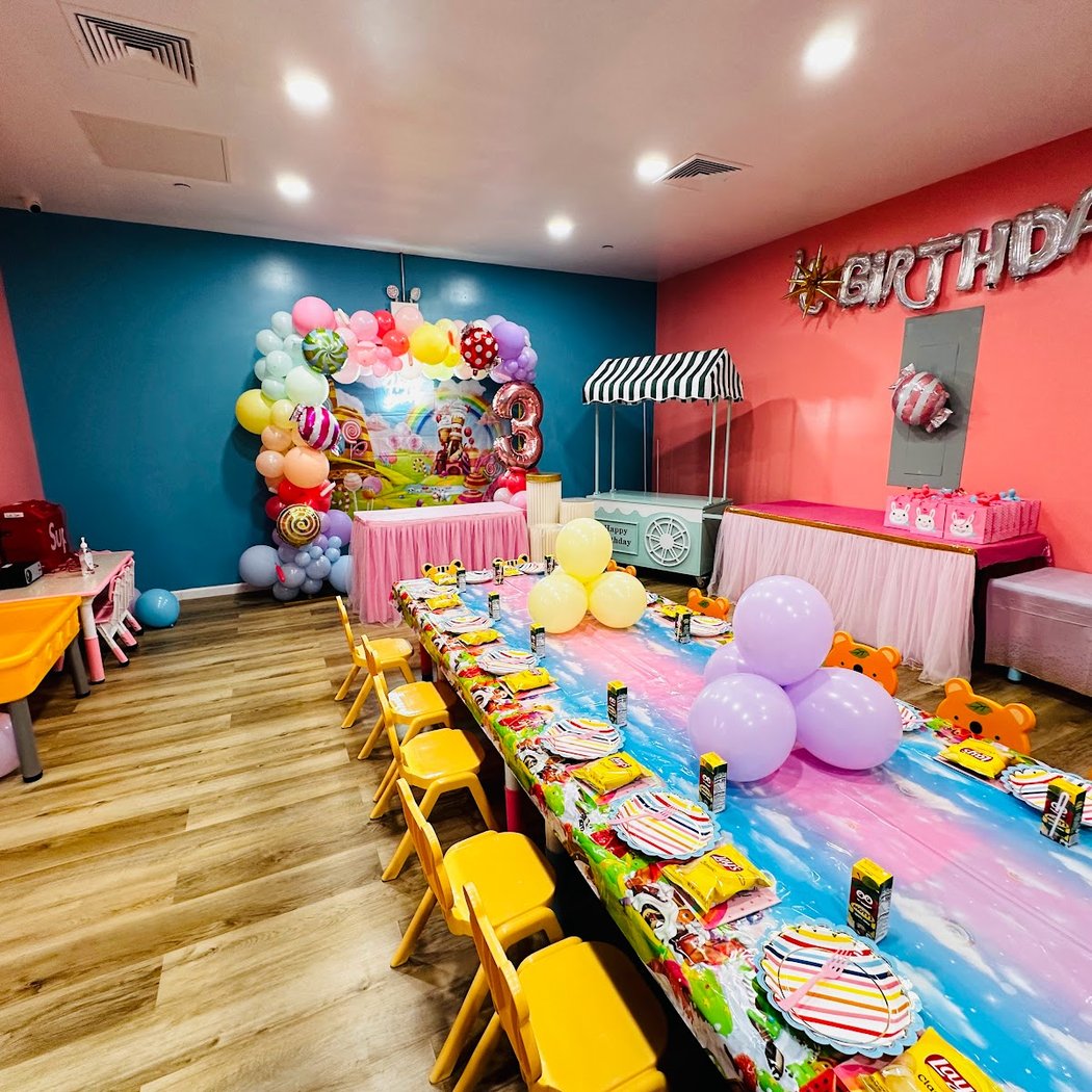 KidsZone Indoor Playground 3