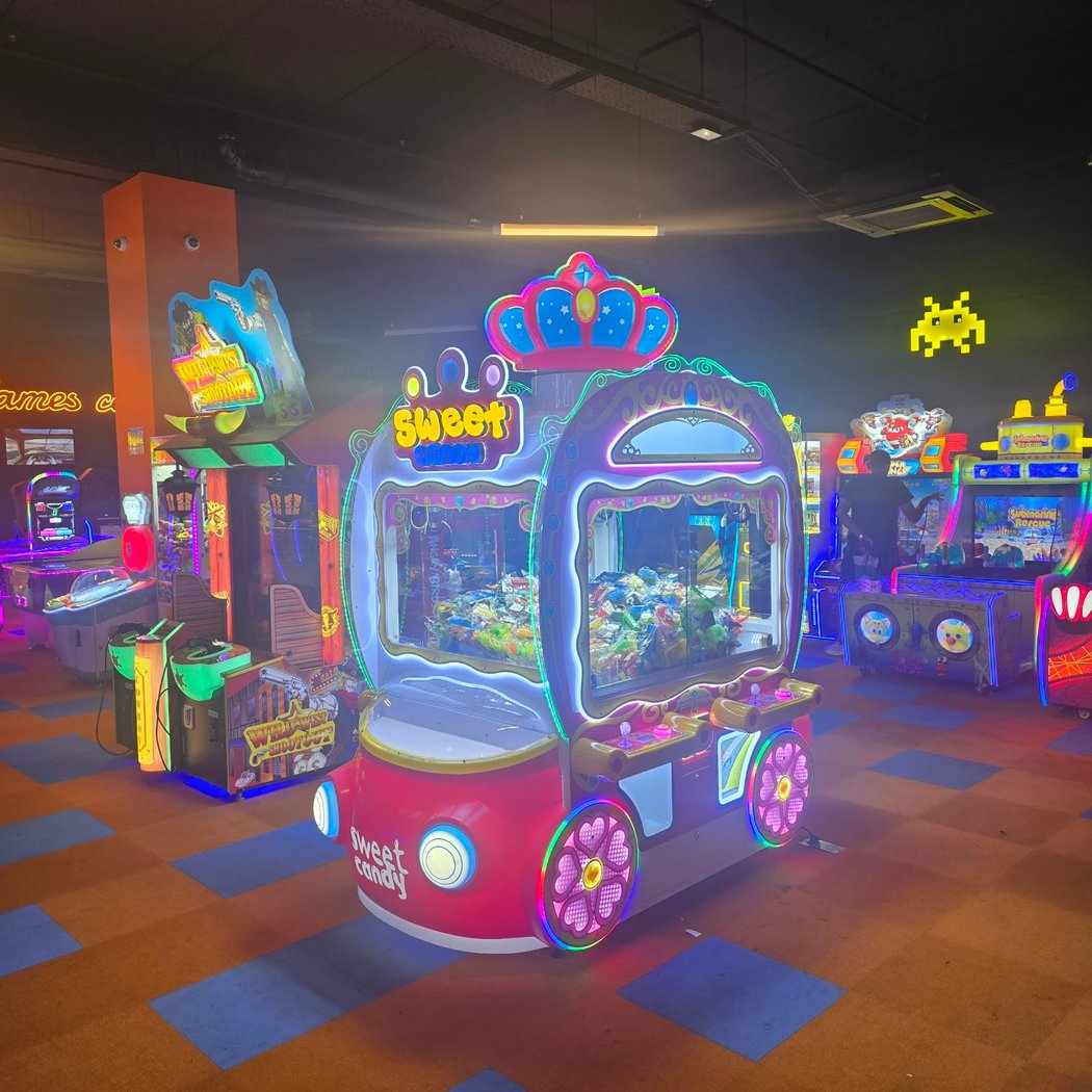Games Centers / Salle arcade et jeux VR 2