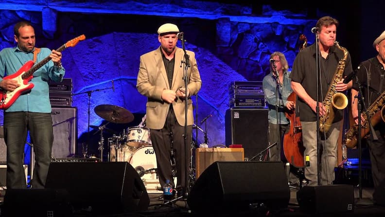 Chris O’Leary Band 1