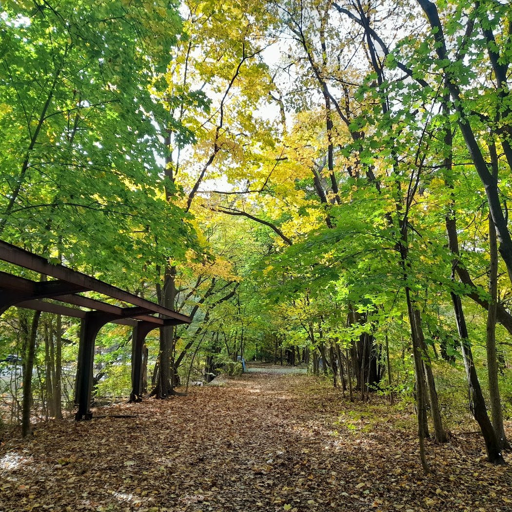 Old Putnam Trail 1