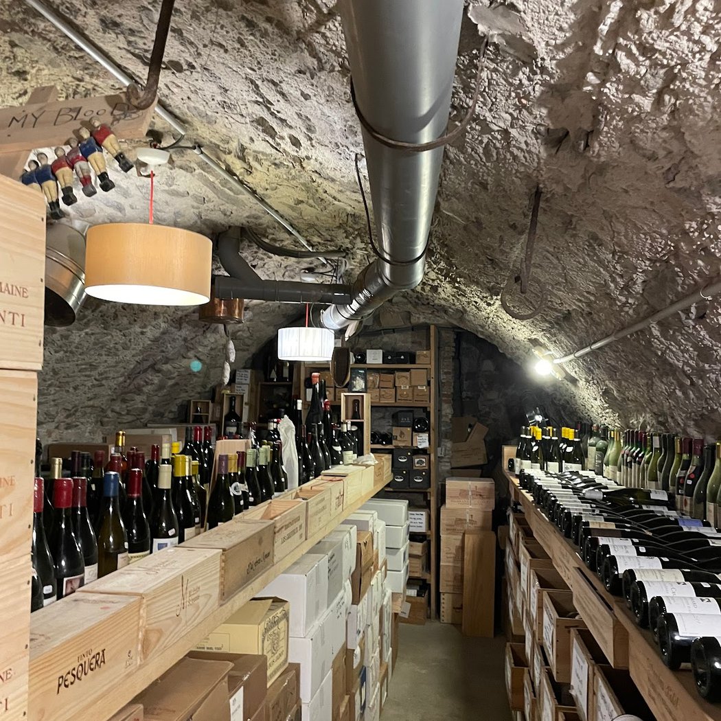 Antic Wine 3