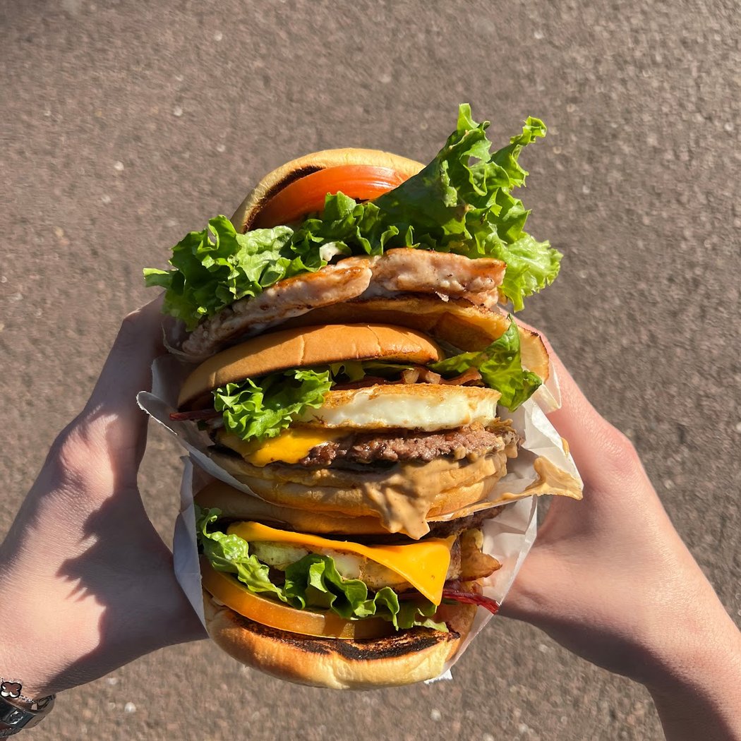 Alpha Burger Nanterre - Smash Burgers 1