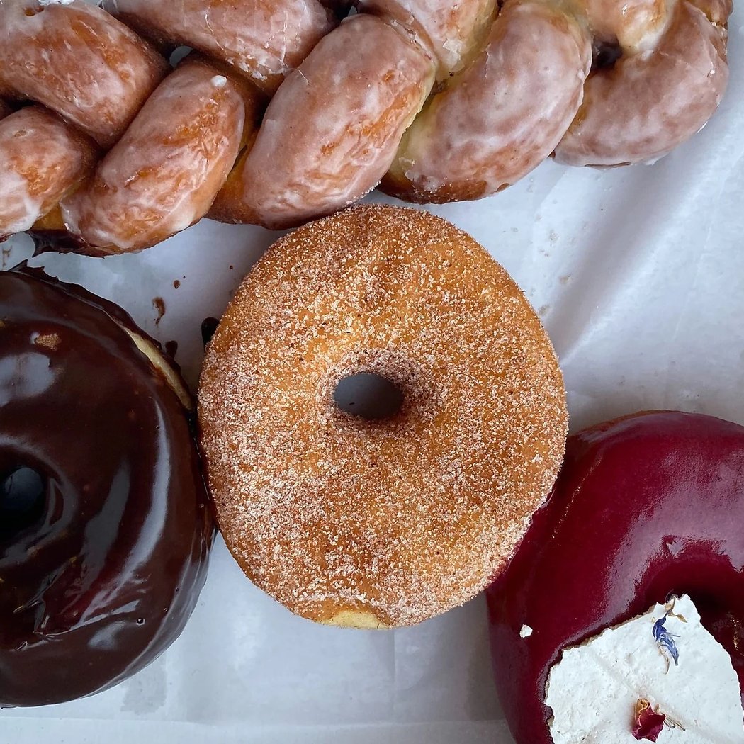 Fan Fan Doughnuts 1