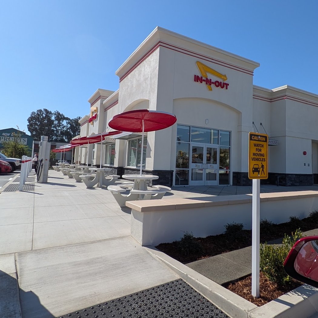 In-N-Out Burger 2