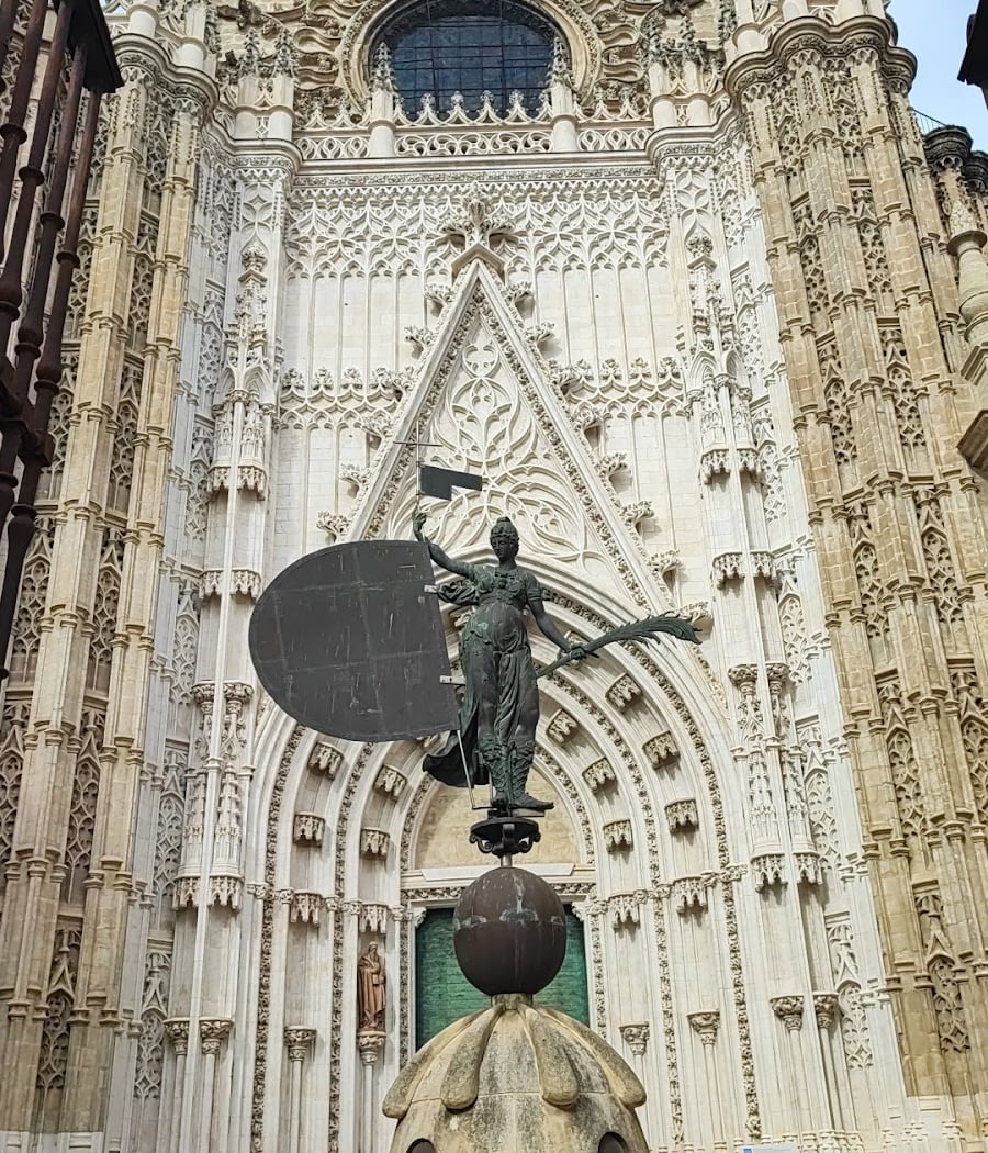 Puerta del Príncipe o de San Cristóbal 1