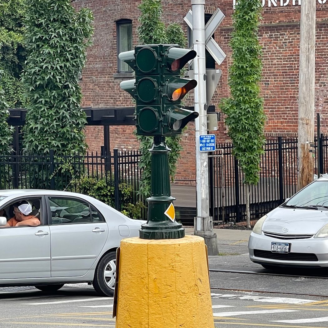 Beacon Dummy Light 2