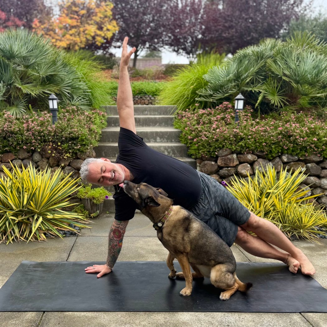 Thanksgiving Day Yoga Flow with David McGuire 1