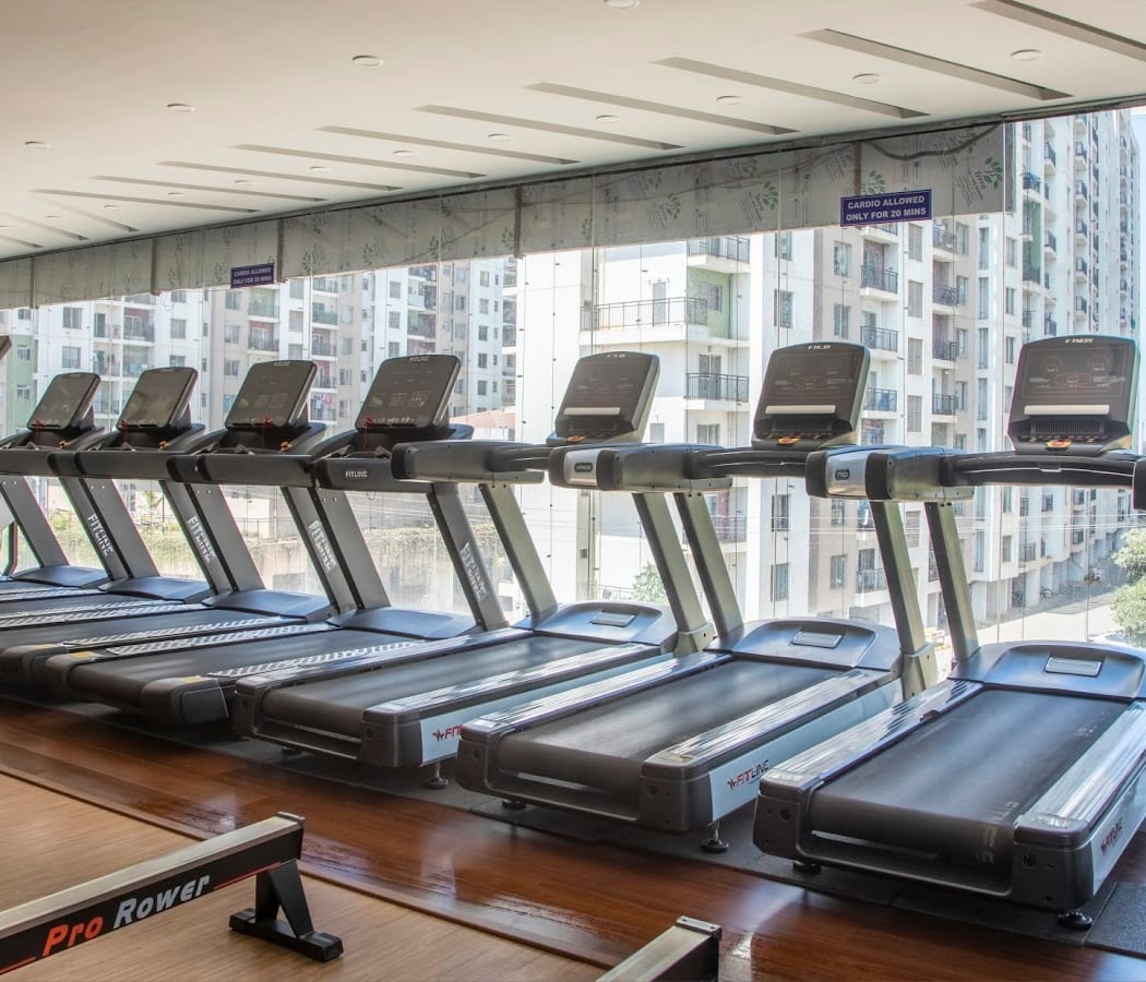 MOMENTS FITNESS HUB 1.0 | Available on cult.fit | Gym in Electronic city, Bangalore 3