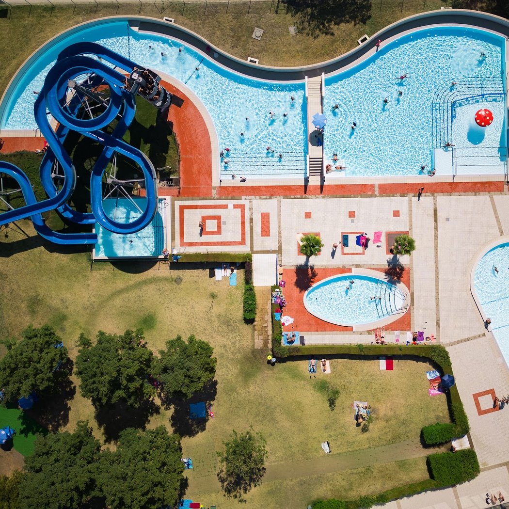 Centre Aquatique Carré Tonique 1