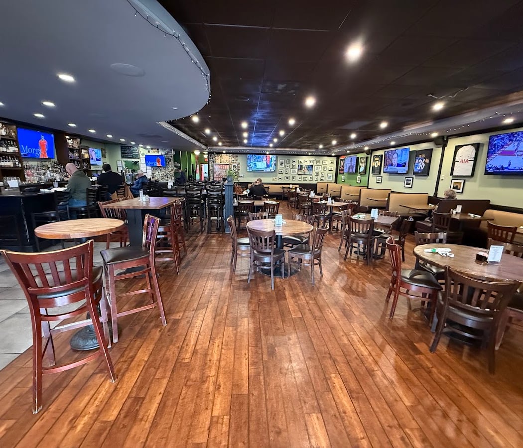 McNamara's Pub and Restaurant 3