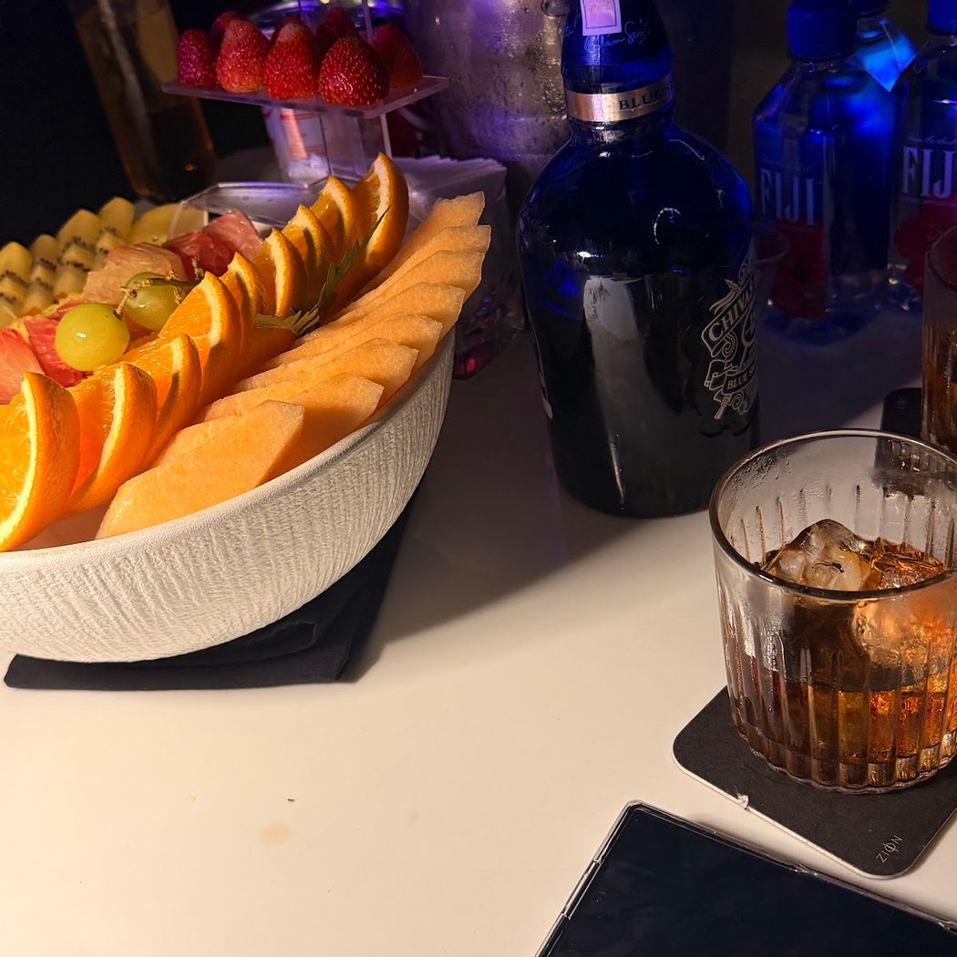 Zion Sky Lounge & Dining 3