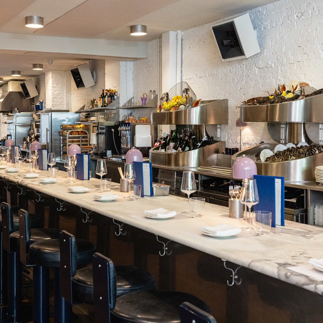 Vin Sur Vingt Wine Bar - East Village 3