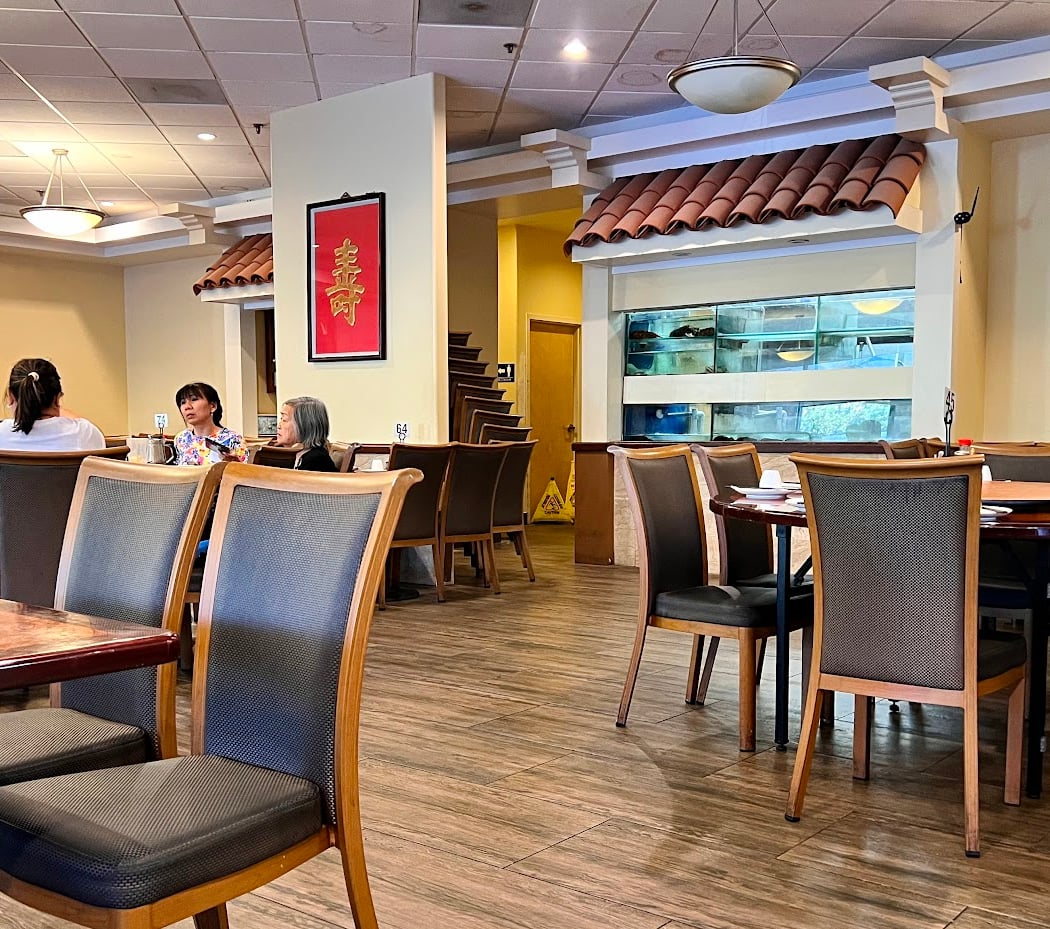 East Lake Chinese Restaurant and Dim Sum (東湖海鮮酒家) 2