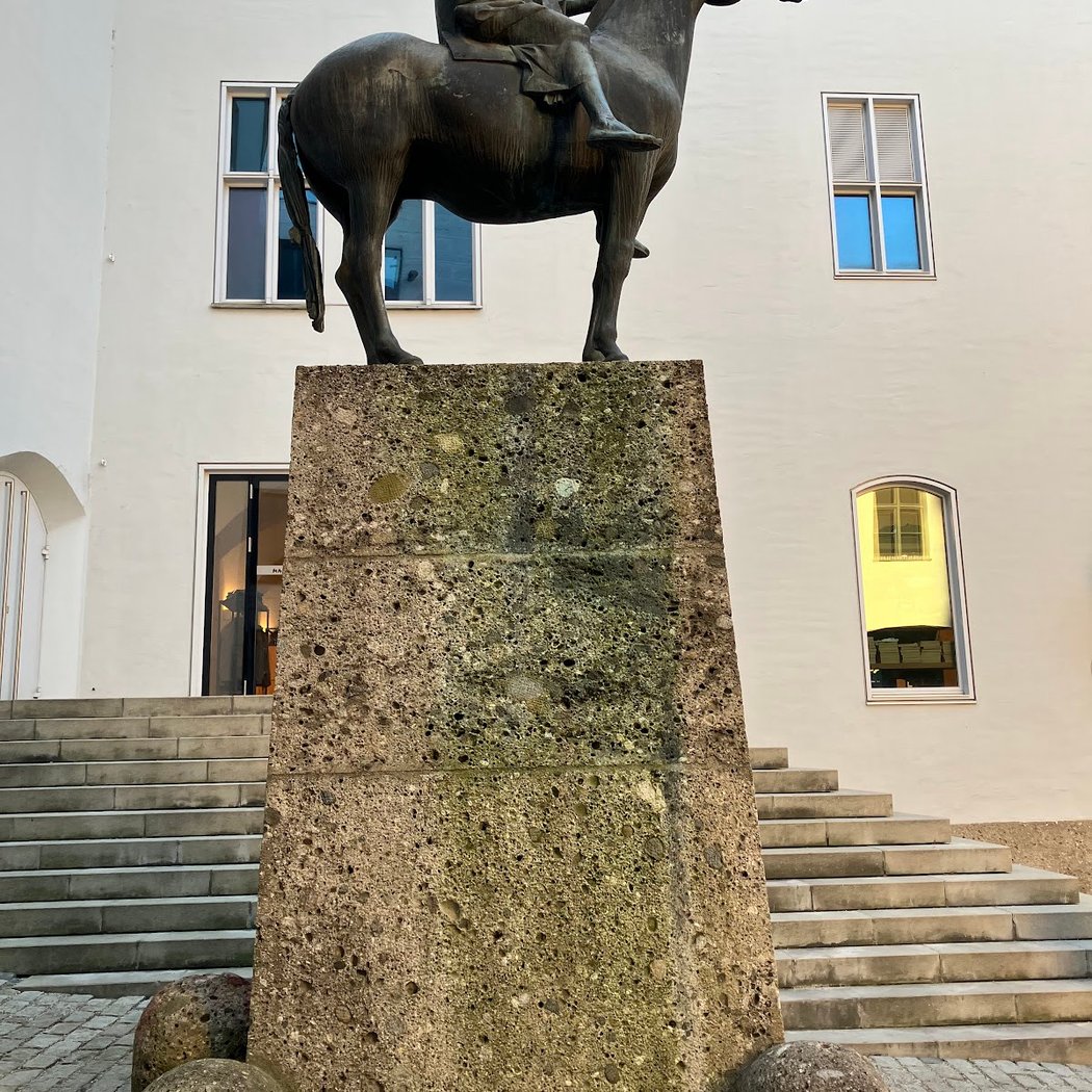 Alter Hof 3