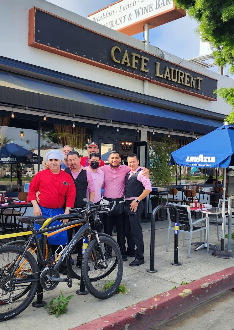 Cafe Laurent 3