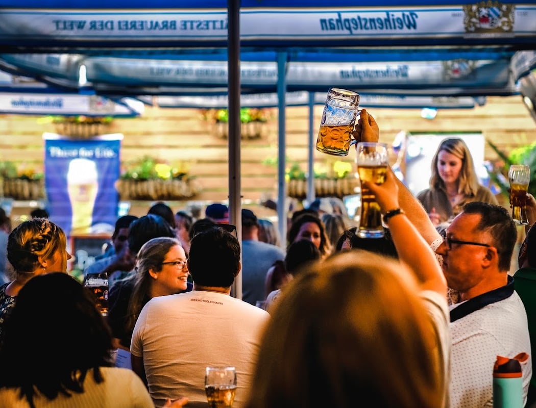 Bärchen Beer Garden 2