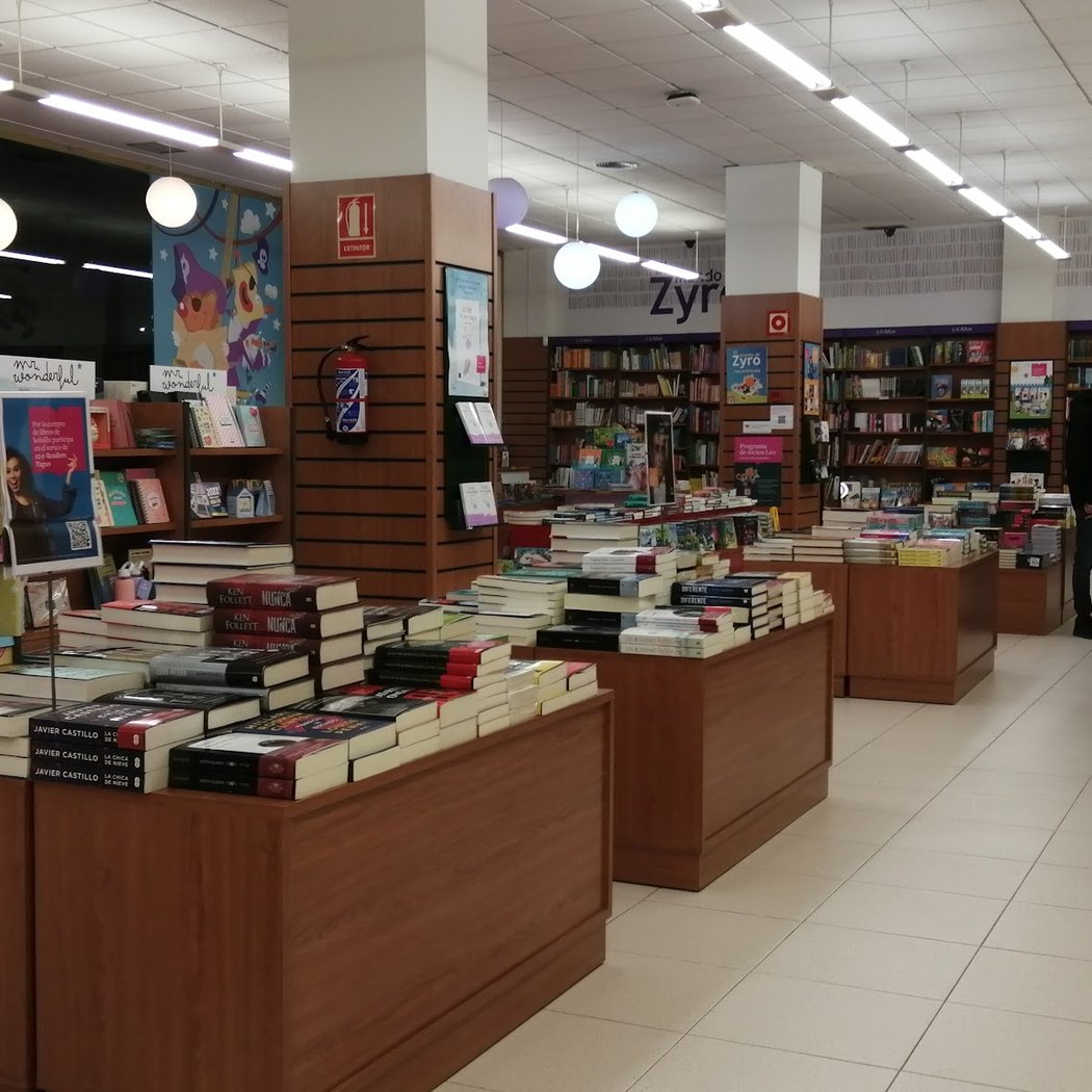 Casa del Libro 3