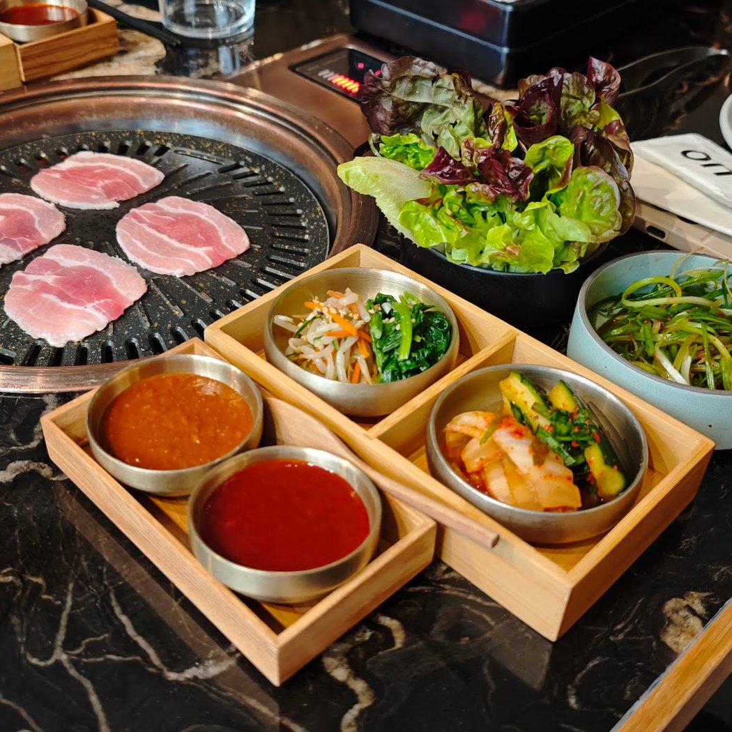 On Restaurant 1