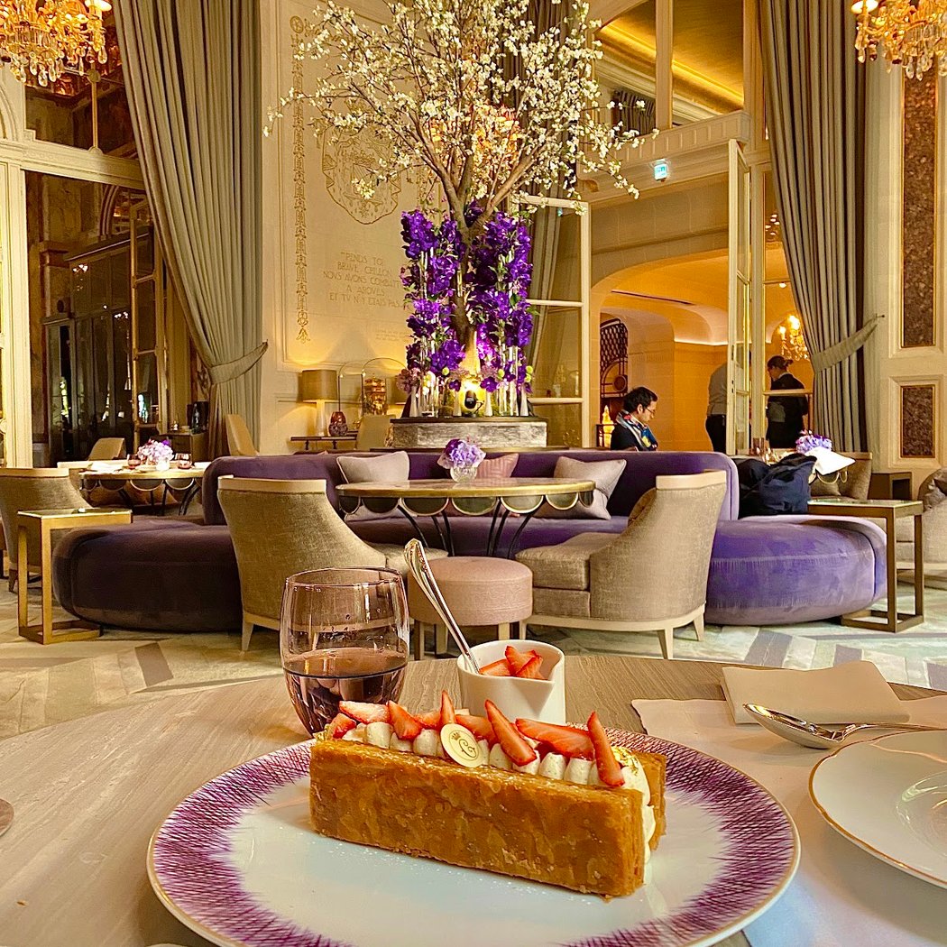Private Wine Tasting and Dining Experience 3
