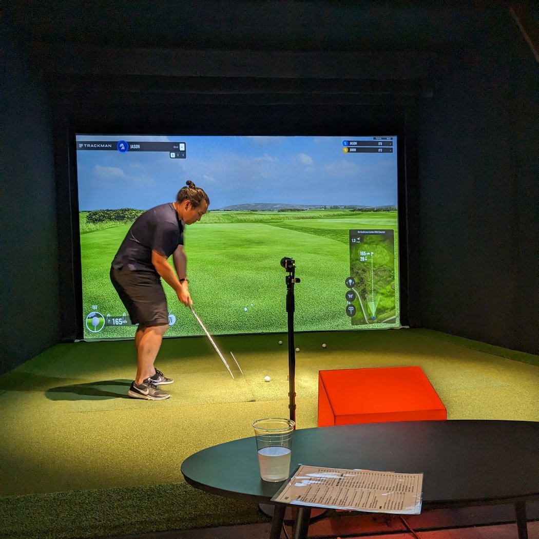 Five Iron Golf 4
