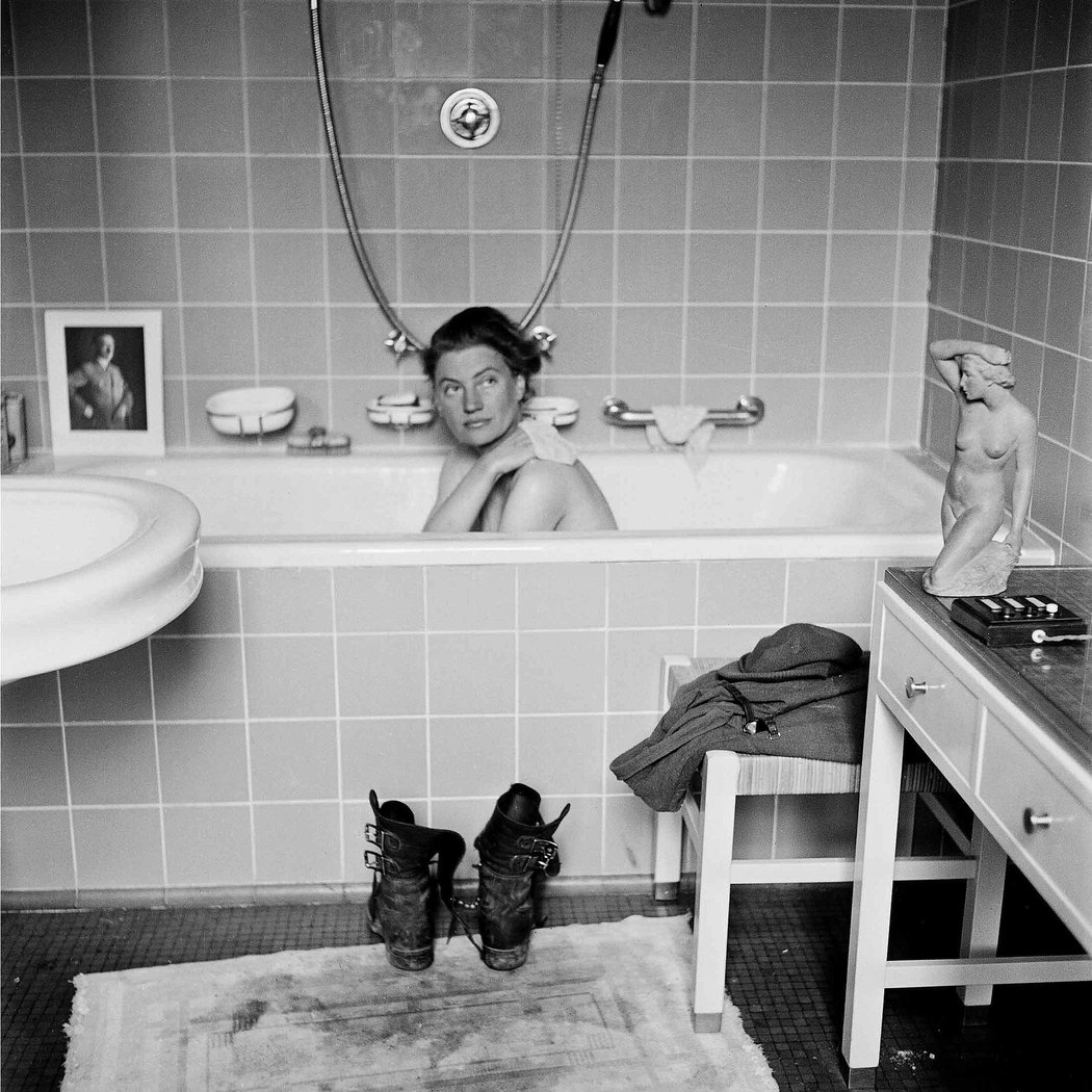 Lee Miller 3
