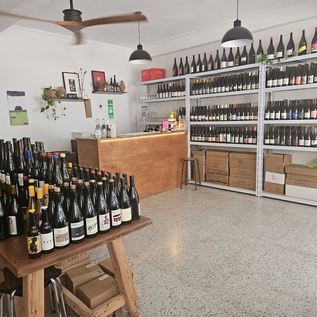Parcelle 22 • Cave & Table 2