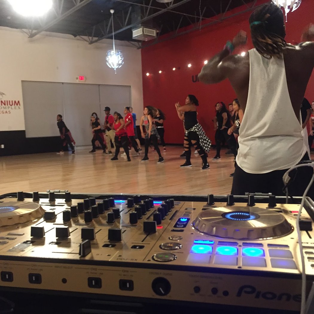 Poms dance class 2