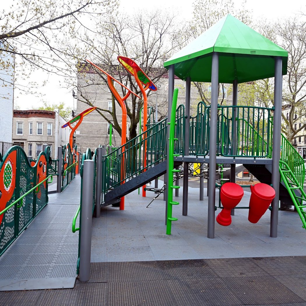 Rainbow Playground 2