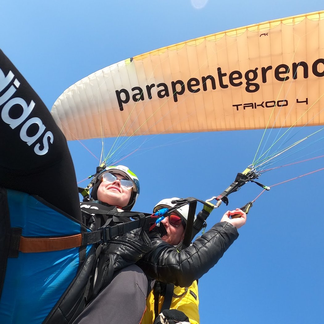 Paragliding landing Lumbin / SaintHilaire 3