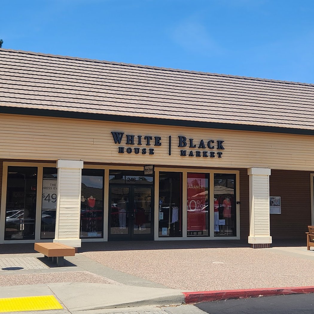 White House Black Market 2