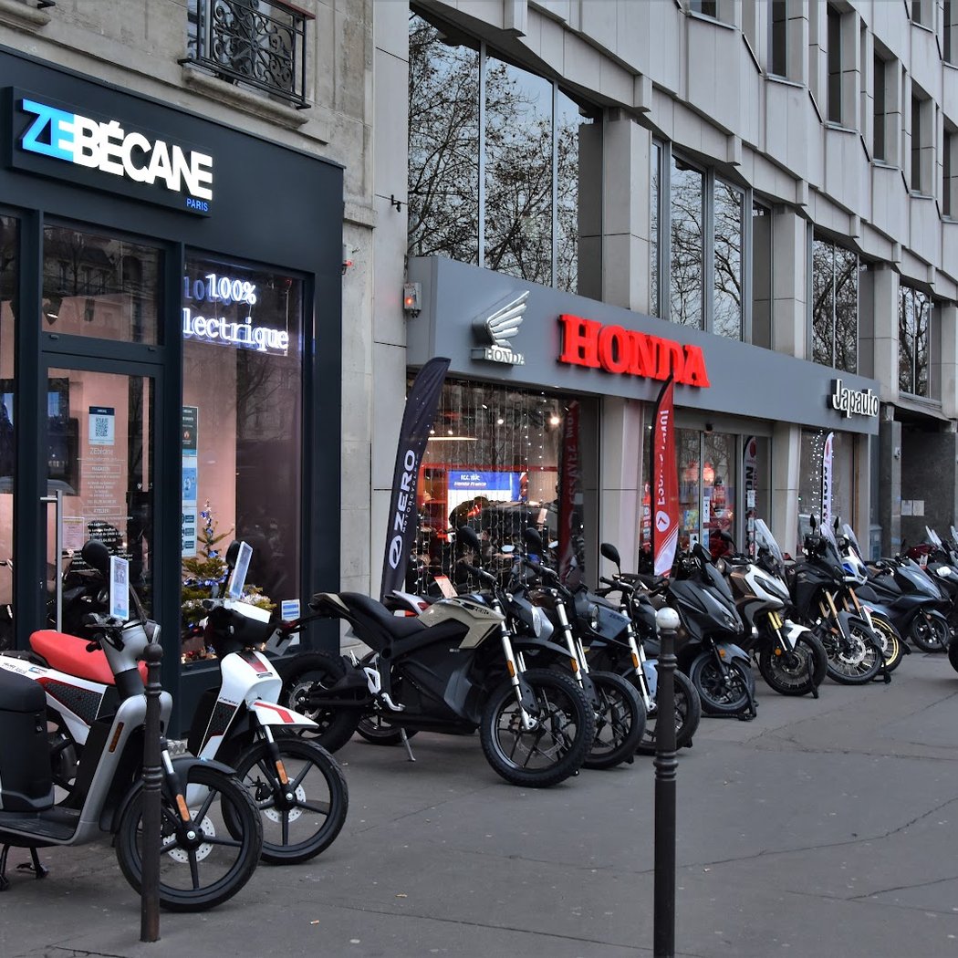 HONDA JAPAUTO MOTO GRANDE ARMEE 2