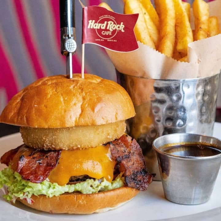 Hard Rock Cafe 3