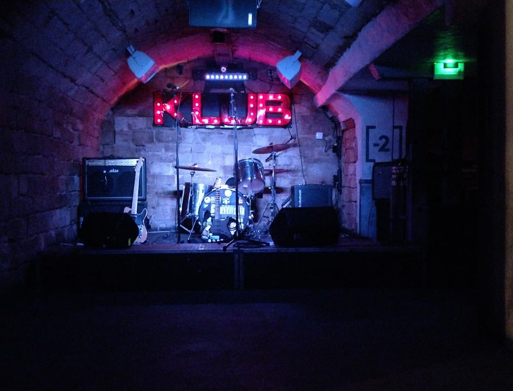 LE KLUB 1